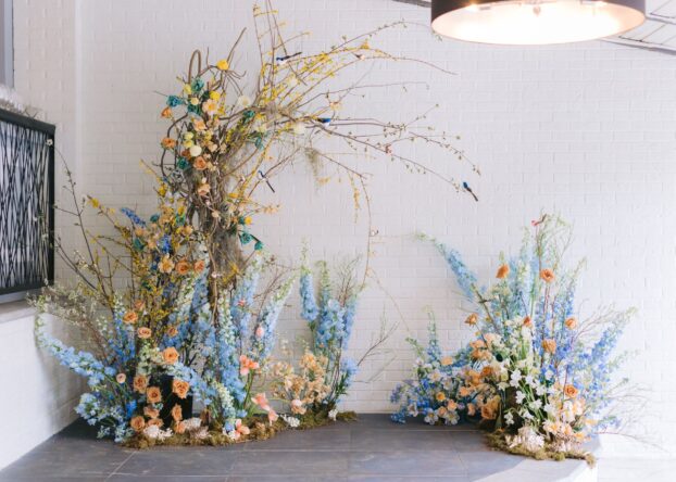 Blue Jasmine Floral - foam-free baby shower installation